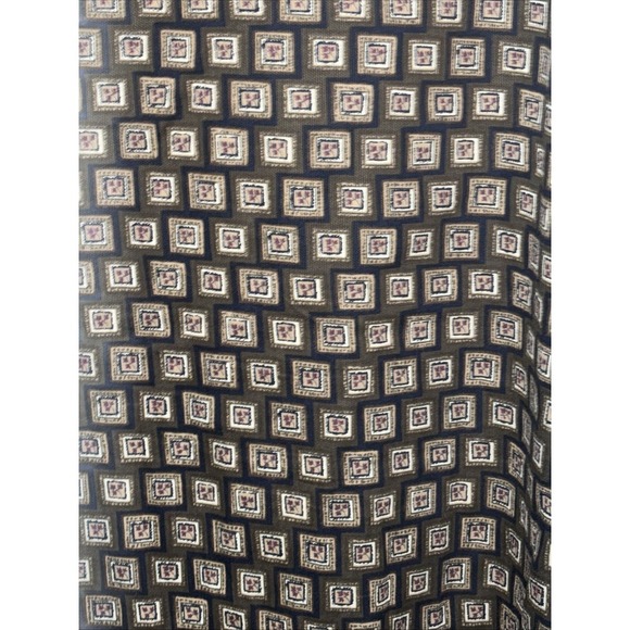 Perry Ellis Button Up Long Sleeve Shirt Size Large 22.5 Inch Sleeve Length - Picture 3 of 3